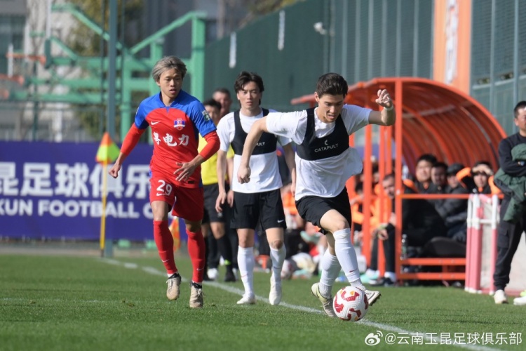  熱身賽：奧斯卡、楊一虎破門，馬鎮(zhèn)撲點，云南玉昆1-1平梅州客家