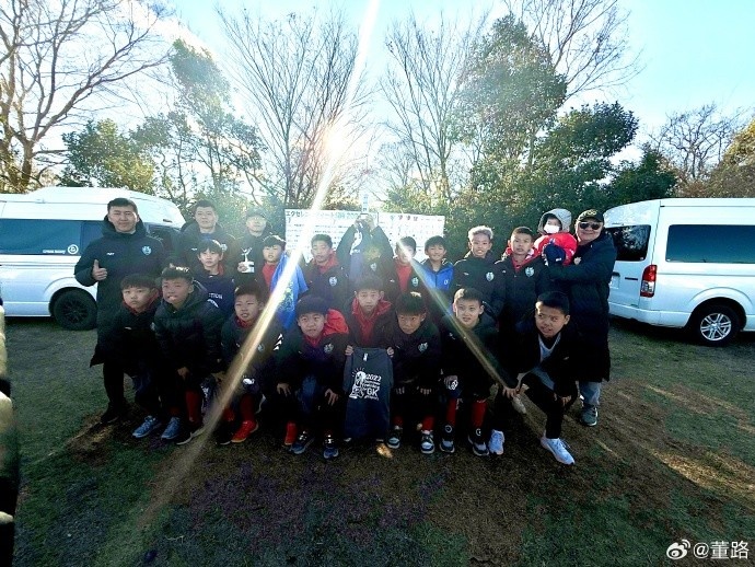  8戰(zhàn)全勝奪日本杯賽冠軍！中國足球小將發(fā)布感謝信