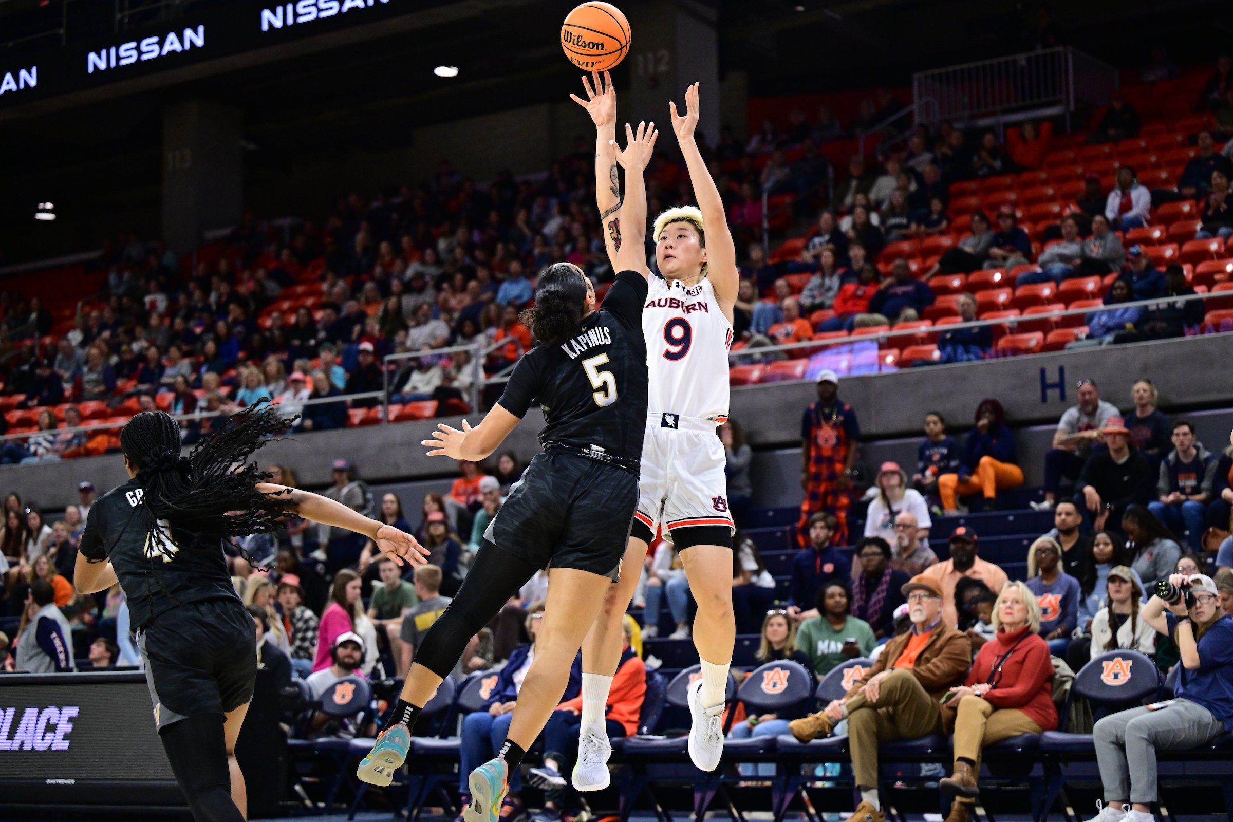  征戰(zhàn)NCAA！鄧雨婷：不太喜歡被稱為“李夢(mèng)接班人” 未來想進(jìn)WNBA