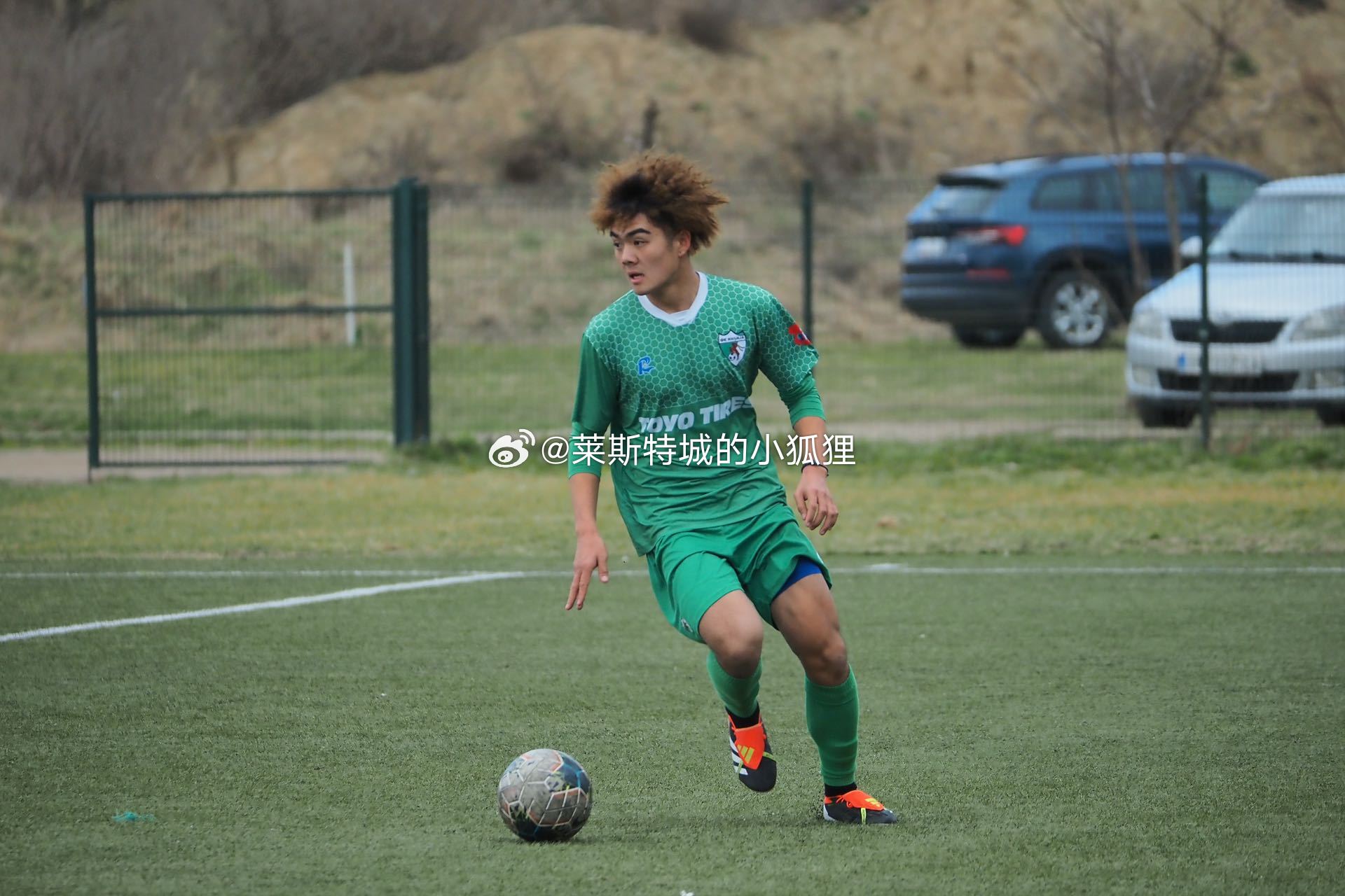 06年小將郝士超升入塞甲球隊(duì)因吉亞一線隊(duì)，并入選大名單