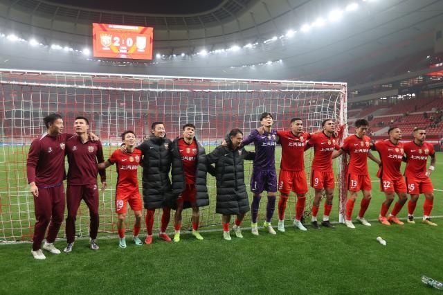  拒絕外戰(zhàn)外行！海港再會橫濱：拿出踢中超的自信！