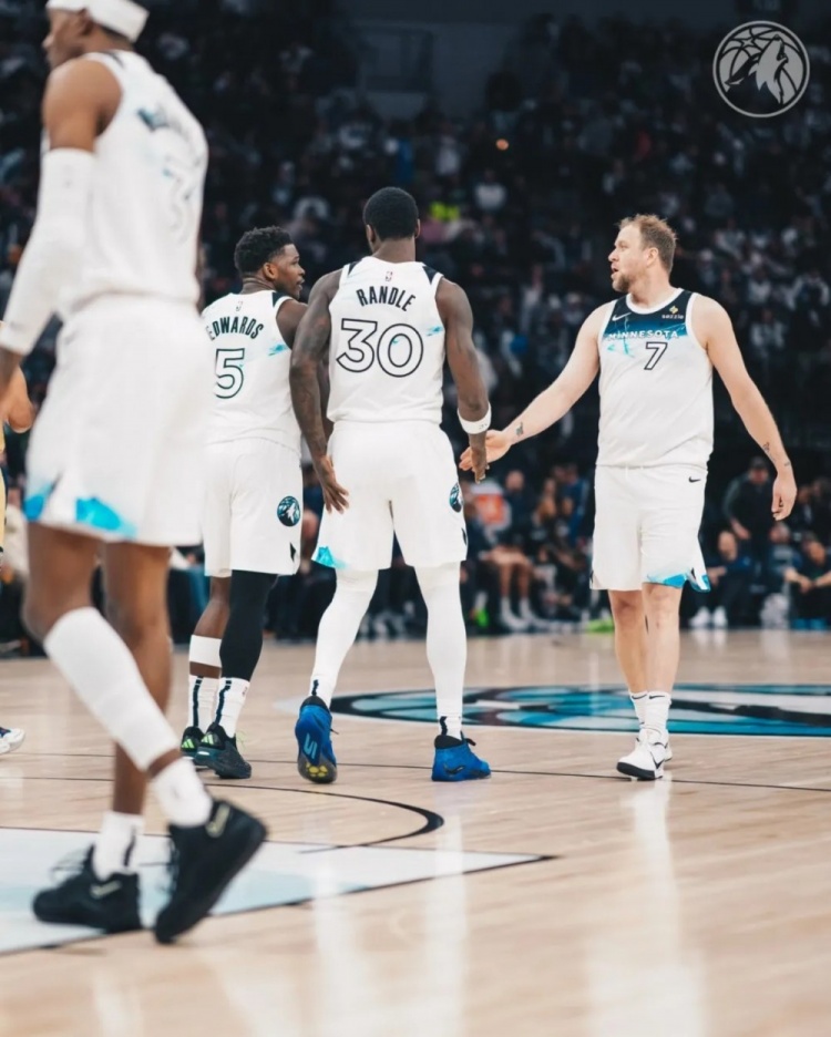  拿0分的NBA首發(fā)，所有人都為他叫好