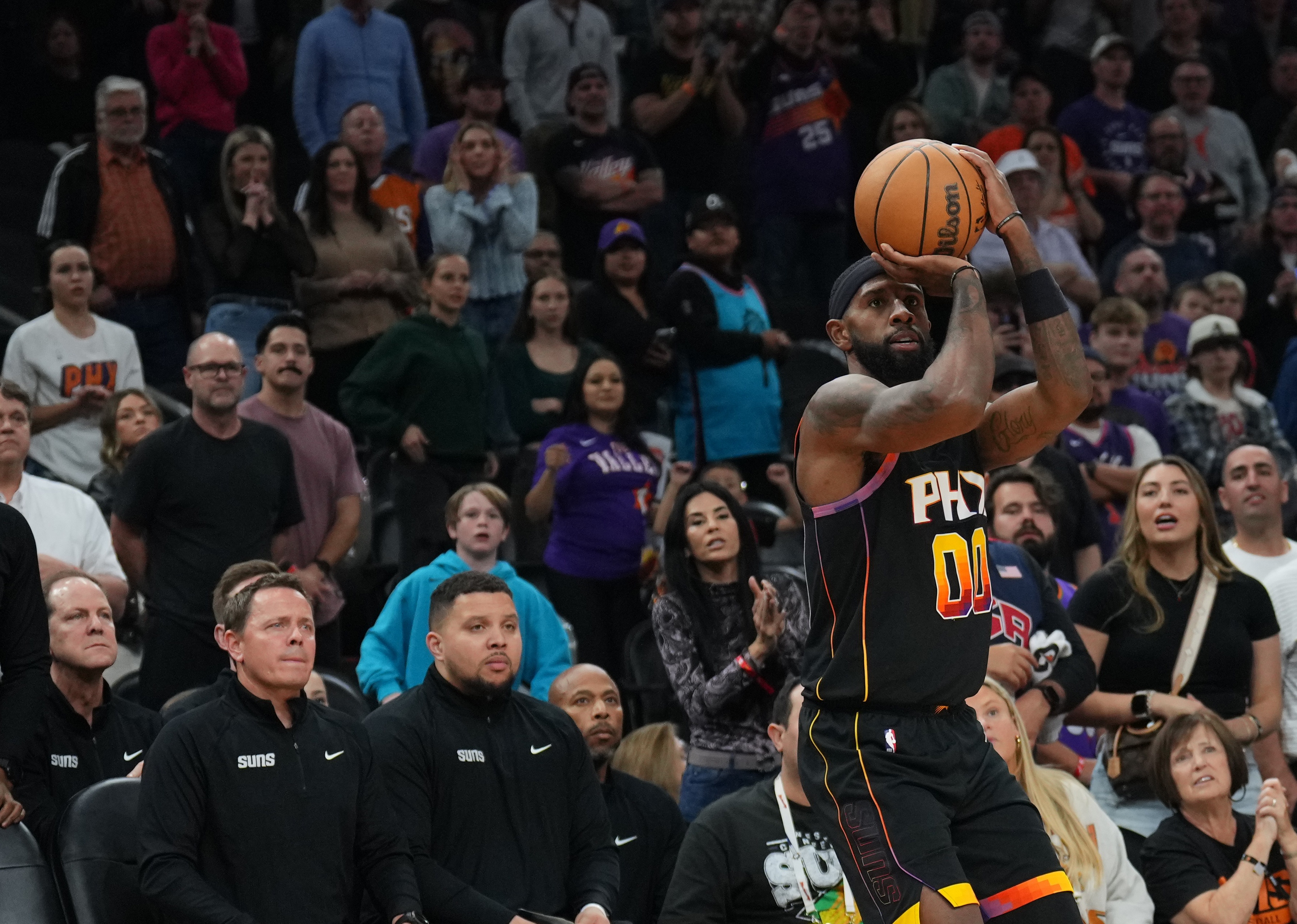  拼盡全力！羅伊斯-奧尼爾16中10空砍生涯新高27分 三分12中6